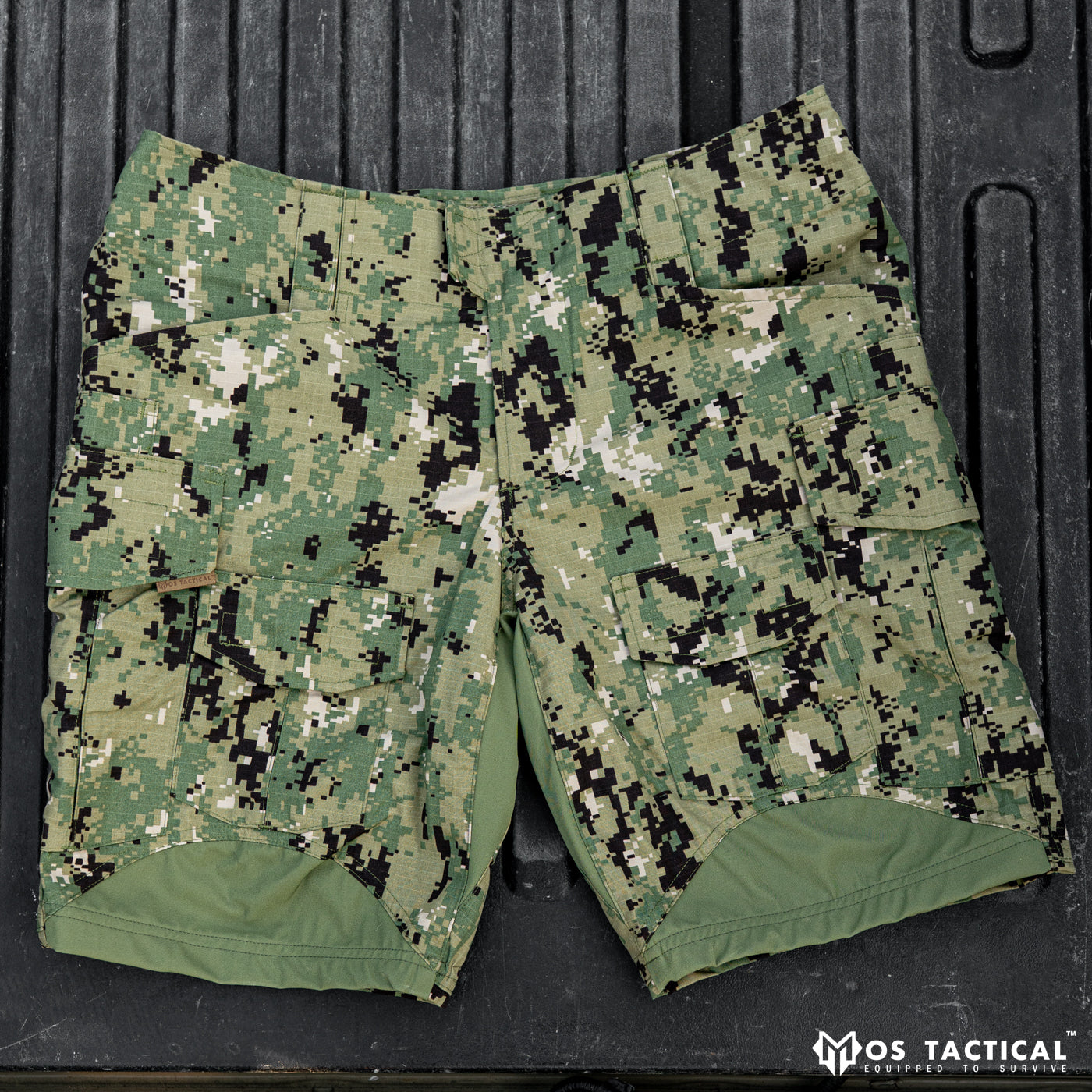 AOR2 SIZE 36REG Crye Precision™ G3 Combat Shorts
